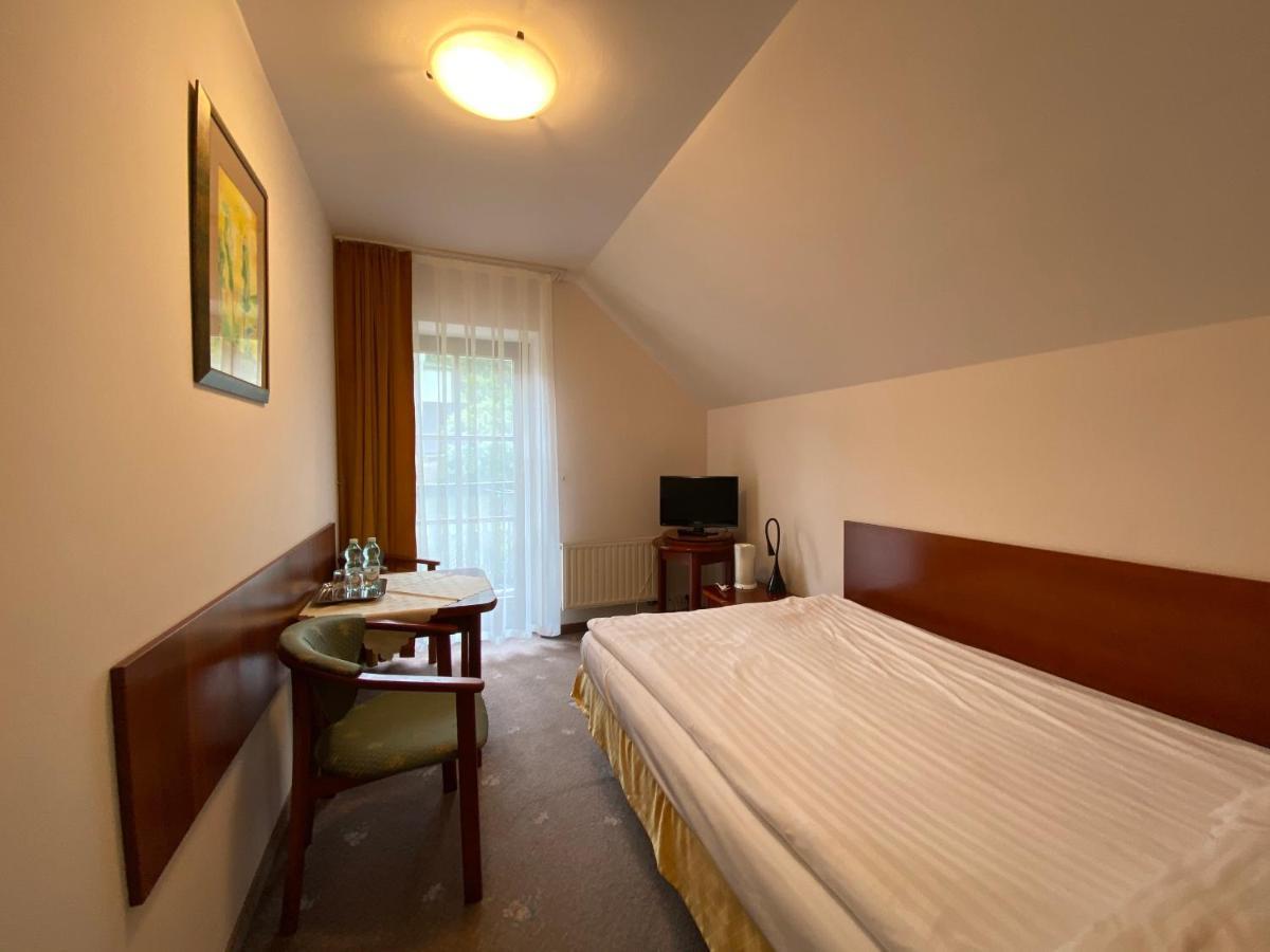 Hotel Grant Krynica Zdroj Ngoại thất bức ảnh